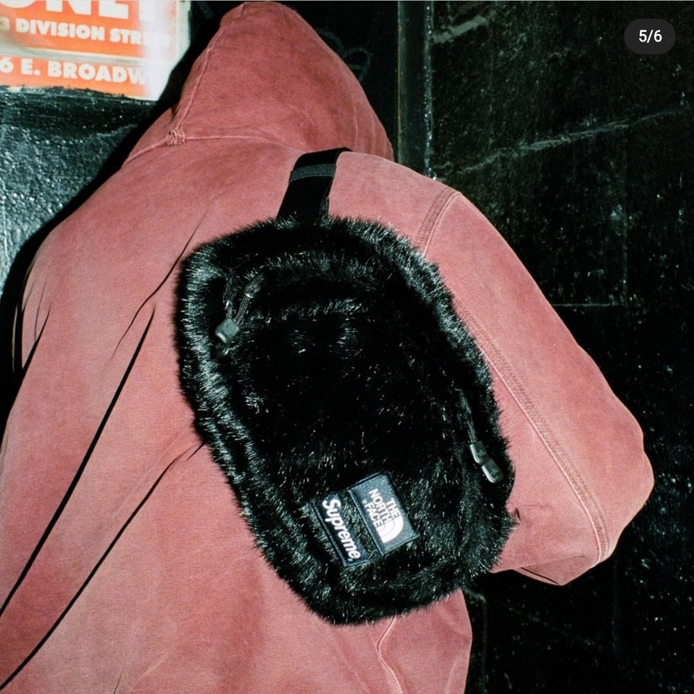 Supreme x The North Face faux fur waist bag